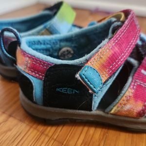 Toddler keen sandals